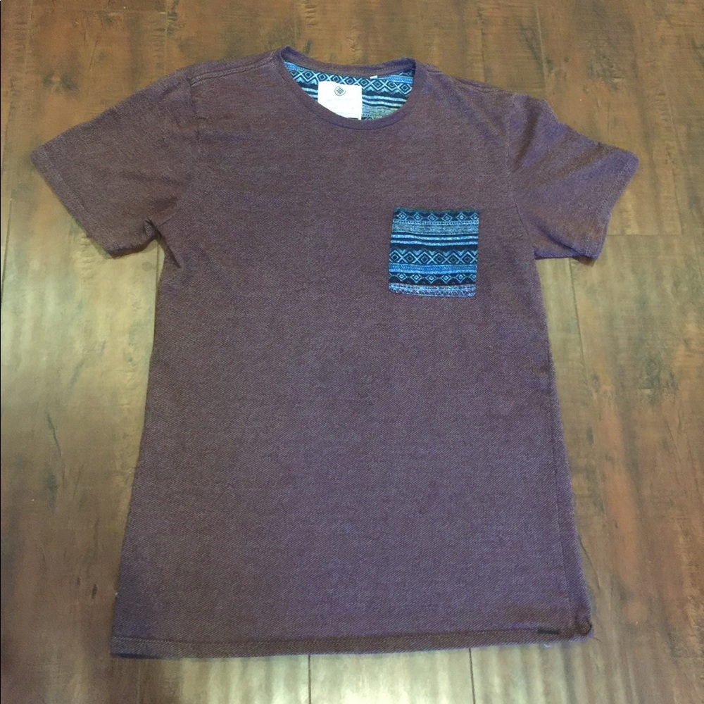 Men's Southwestern inspired Pocket Tee Size Small